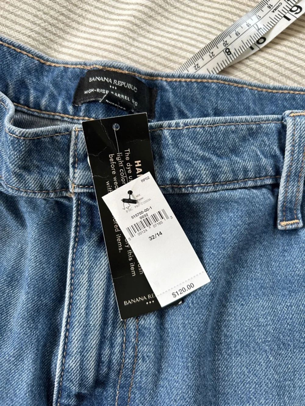 NWT Banana Republic High Rise Barrel Leg Jeans Size 32/14